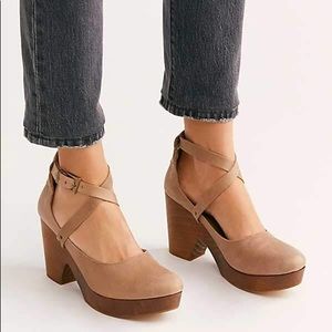 Free People Clogs